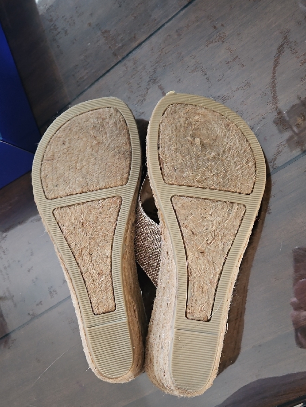 White Mountian Sandals - Picture 3 of 5